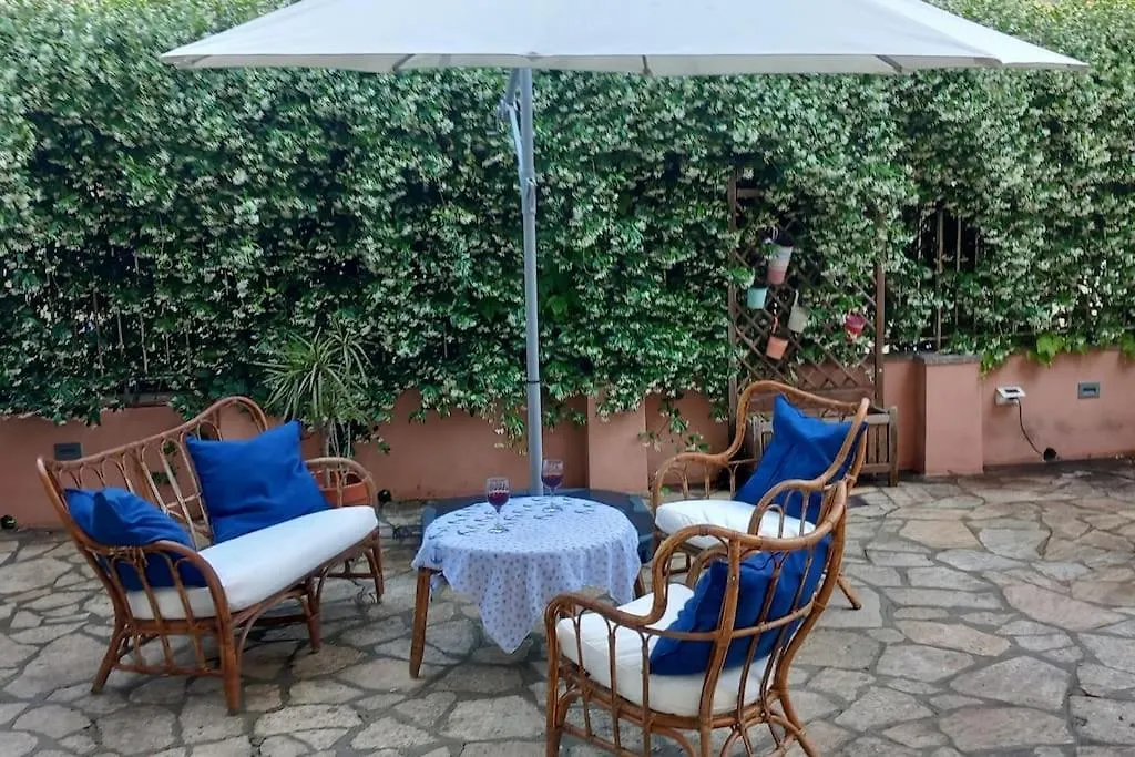 Suite Fiorella Genoa 0*,  Italy
